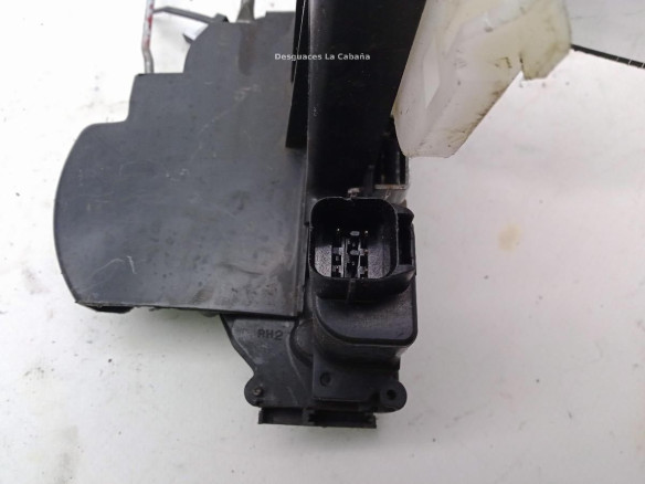 CERRADURA PUERTA LAT DEL DER KIA CERATO Sedán (LD)|Desguaces La Cabaña
