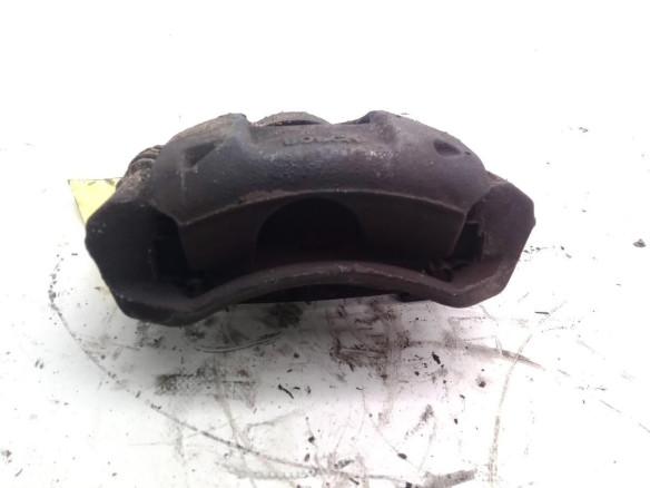 PINZA DEL IZQ TOYOTA AYGO (_B1_)|Desguaces La Cabaña