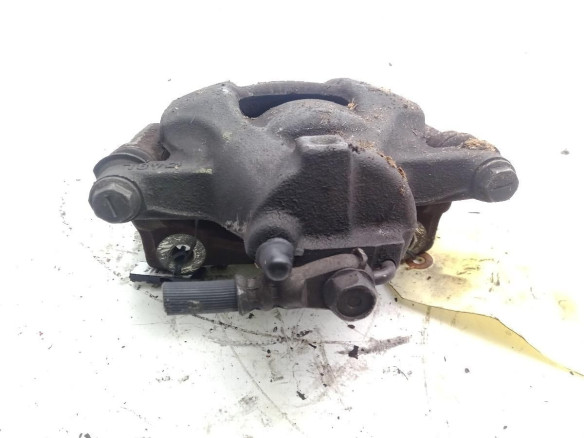 PINZA DEL IZQ TOYOTA AYGO (_B1_)|Desguaces La Cabaña