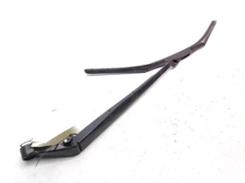 BRAZO LIMPIAPARABRISAS DEL IZQ TOYOTA AURIS (_E15_)|Desguaces La Cabaña