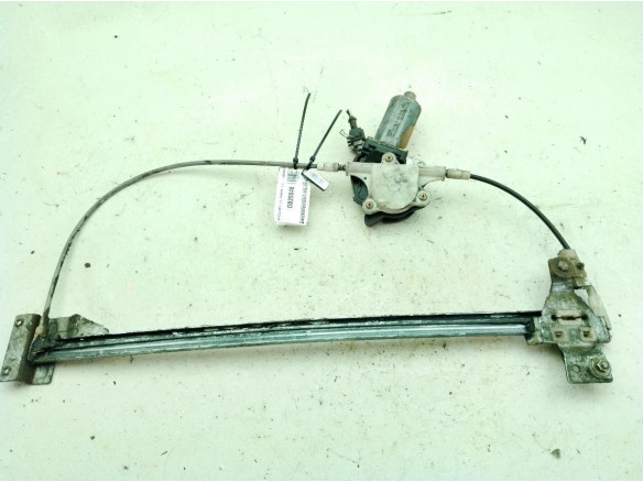 0130821667 ELEVALUNAS PUERTA LAT DEL IZQ MERCEDES BENZ VITO Furgón (638)|Desguaces La Cabaña