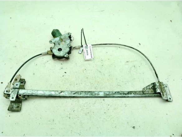 0130821667 ELEVALUNAS PUERTA LAT DEL IZQ MERCEDES BENZ VITO Furgón (638)|Desguaces La Cabaña