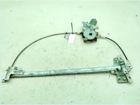 0130821666 ELEVALUNAS PUERTA LAT DEL DER MERCEDES BENZ VITO Furgón (638)|Desguaces La Cabaña