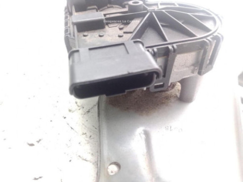 0390241544 MOTOR LIMPIAPARABRISAS DEL DACIA DUSTER|Desguaces La Cabaña