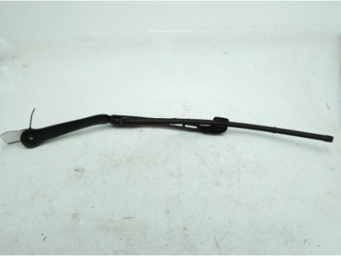 BRAZO LIMPIAPARABRISAS DEL IZQ BMW 3 Descapotable (E93)|Desguaces La Cabaña