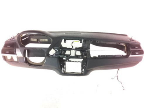 SALPICADERO|Desguaces La Cabaña 2