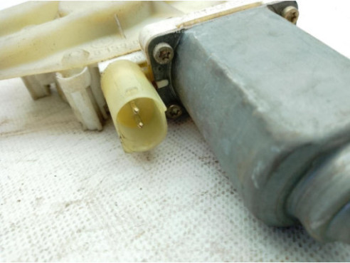 ELEVALUNAS PUERTA LAT TRA IZQ BMW 5 (E39)|Desguaces La Cabaña