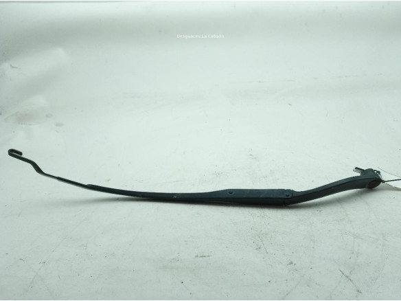 98321D9000  BRAZO LIMPIAPARABRISAS DEL DER KIA SPORTAGE (QL)|Desguaces La Cabaña