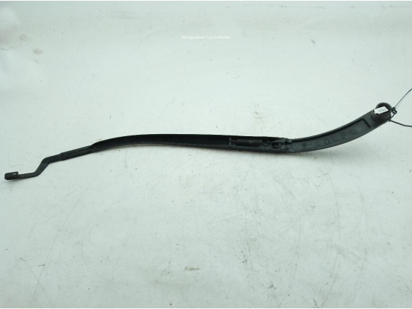 98321D9000  BRAZO LIMPIAPARABRISAS DEL DER KIA SPORTAGE (QL)|Desguaces La Cabaña