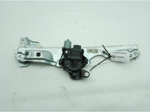 807006UA1B ELEVALUNAS PUERTA LAT DEL DER NISSAN QASHQAI III (J12)|Desguaces La Cabaña