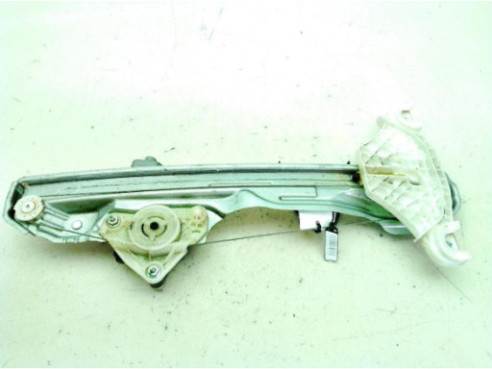 82450J9000 ELEVALUNAS PUERTA LAT TRA DER HYUNDAI KONA (OS)|Desguaces La Cabaña