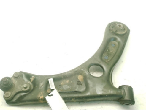 54501J9000  BRAZO SUSPENSION DEL DER INF HYUNDAI KONA (OS)|Desguaces La Cabaña