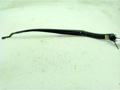 98321J9900 BRAZO LIMPIAPARABRISAS DEL DER HYUNDAI KONA (OS)|Desguaces La Cabaña