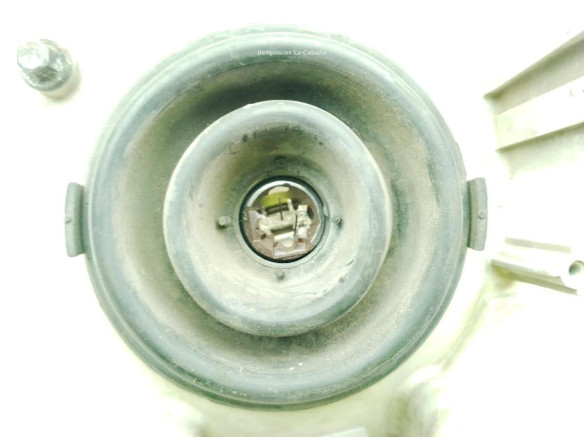 FARO IZQUIERDO NISSAN SERENA (C23)|Desguaces La Cabaña