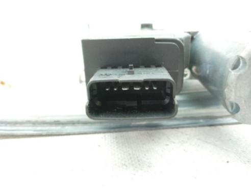 9812081580D ELEVALUNAS PUERTA LAT DEL DER CITROEN C3 III (SX)|Desguaces La Cabaña