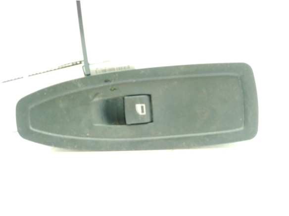 920810702 MANDO ELEVALUNAS PUERTA LAT DEL DER BMW 3 (F30, F80)|Desguaces La Cabaña