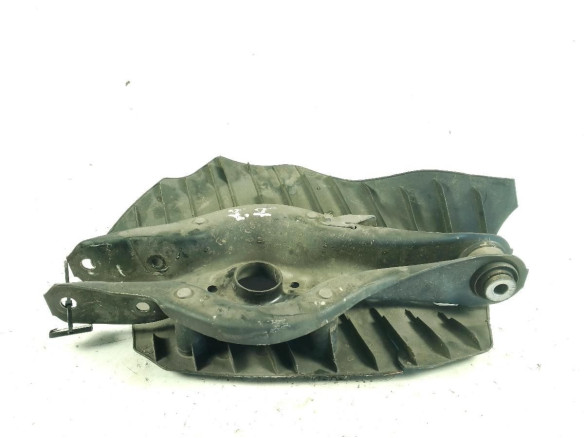 33326884694  BRAZO SUSPENSION TRA IZQ INF CENTRAL BMW 3 (F30, F80)|Desguaces La Cabaña