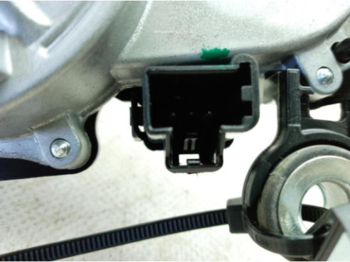 GN1517404AA MOTOR LIMPIAPARABRISAS TRA FORD ECOSPORT|Desguaces La Cabaña