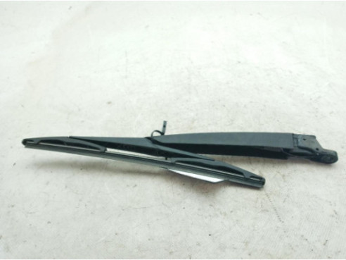 93178858  BRAZO LIMPIAPARABRISAS TRA PORTÓN OPEL CORSA E (X15)|Desguaces La Cabaña