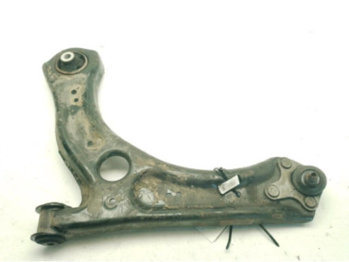 2Q0498151  BRAZO SUSPENSION DEL IZQ INF SEAT ARONA (KJ7)|Desguaces La Cabaña