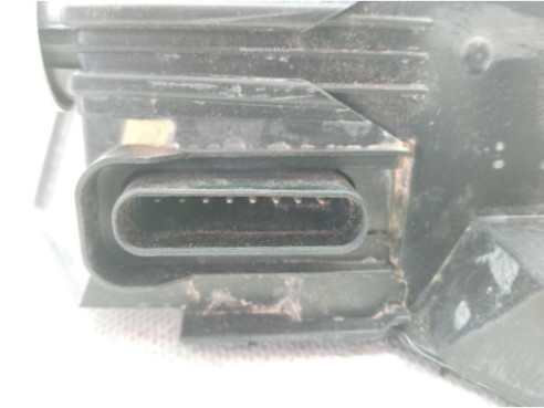 MK8324995AC CERRADURA PUERTA LAT TRA IZQ JAGUAR F-PACE (X761)|Desguaces La Cabaña