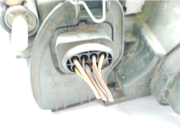 89300381 FARO DERECHO AUDI A4 (8D2, B5)|Desguaces La Cabaña