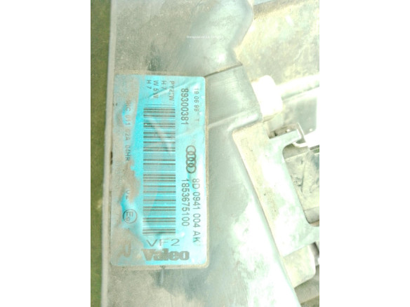 89300381 FARO DERECHO AUDI A4 (8D2, B5)|Desguaces La Cabaña