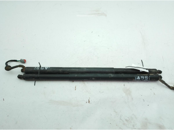 L1TBS404C84AB AMORTIGUADOR PORTON / TAPA MALETA FORD PUMA|Desguaces La Cabaña