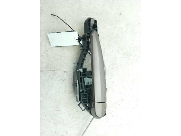 51217242567  MANILLA PUERTA LAT TRA IZQ EXT BMW 3 (F30, F80)|Desguaces La Cabaña