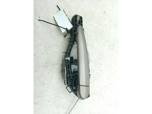 51217242567  MANILLA PUERTA LAT TRA IZQ EXT BMW 3 (F30, F80)|Desguaces La Cabaña