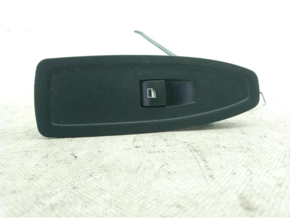 920810701 MANDO ELEVALUNAS PUERTA LAT DEL DER BMW 3 (F30, F80)|Desguaces La Cabaña