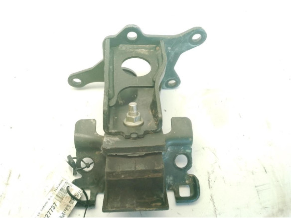 112204KJ0B  SOPORTE MOTOR IZQ NISSAN NP300 NAVARA Pick-up (D23)|Desguaces La Cabaña