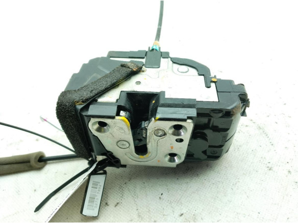 805014JK0A  CERRADURA PUERTA LAT DEL IZQ NISSAN NP300 NAVARA Pick-up (D23)|Desguaces La Cabaña