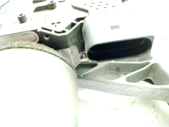 8W1955023A MOTOR LIMPIAPARABRISAS DEL AUDI A4 Avant (8W5, B9)|Desguaces La Cabaña