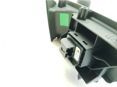 MANDO ELEVALUNAS PUERTA LATERAL TRASERO IZQUIERDO|Desguaces La Cabaña 2