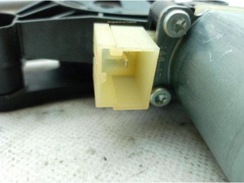 8W0837462 ELEVALUNAS PUERTA LAT DEL DER AUDI A4 Avant (8W5, B9)|Desguaces La Cabaña