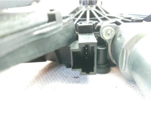 9677680580 MOTOR LIMPIAPARABRISAS TRA CITROEN C4 Grand Picasso II|Desguaces La Cabaña