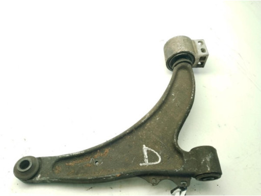 BRAZO SUSPENSION DELANTERO DERECHO INFERIOR|Desguaces La Cabaña
