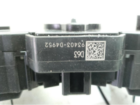 93403D4952 MANDO COMPLETO KIA STONIC (YB)|Desguaces La Cabaña