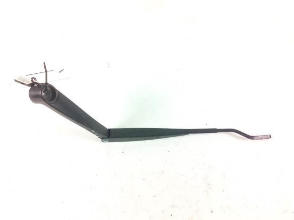 98311H8000 BRAZO LIMPIAPARABRISAS DEL IZQ KIA STONIC (YB)|Desguaces La Cabaña