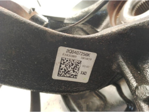 2Q0407256K MANGUETA DEL DER SEAT ARONA (KJ7)|Desguaces La Cabaña
