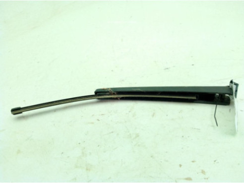 2G1955410A  BRAZO LIMPIAPARABRISAS TRA PORTÓN VW TAIGO (CS1)|Desguaces La Cabaña