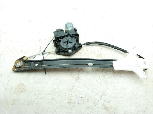 5Q0959407D ELEVALUNAS PUERTA LAT TRA IZQ SKODA KAMIQ (NW4)|Desguaces La Cabaña