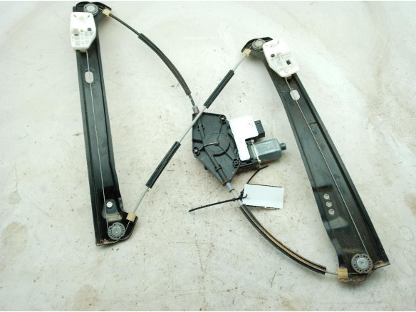 2Q1959406E ELEVALUNAS PUERTA LAT DEL DER SKODA KAMIQ (NW4)|Desguaces La Cabaña