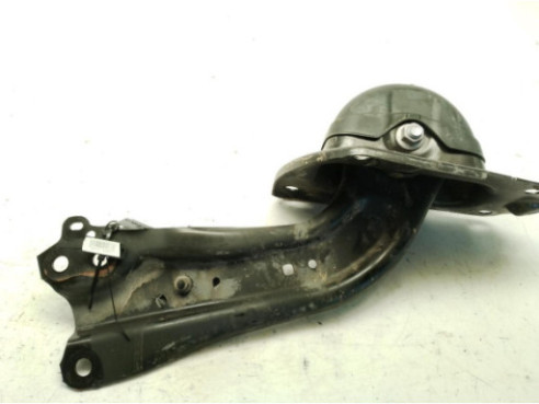 48760F4010  BRAZO SUSPENSION TRA DER INF LONGITUDINAL TOYOTA COROLLA Sedán (_E21_)|Desguaces La Cabaña
