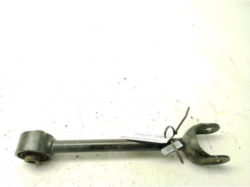 BRAZO SUSPENSION TRASERO DERECHO INFERIOR ANTERIOR|Desguaces La Cabaña