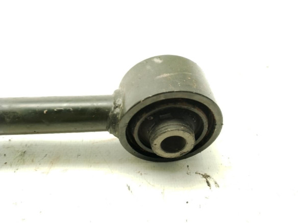 4871002090  BRAZO SUSPENSION TRA IZQ INF CENTRAL TOYOTA COROLLA Sedán (_E21_)|Desguaces La Cabaña