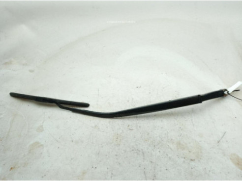 8521102430  BRAZO LIMPIAPARABRISAS DEL DER TOYOTA COROLLA Sedán (_E21_)|Desguaces La Cabaña