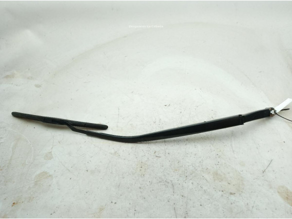 8521102430  BRAZO LIMPIAPARABRISAS DEL DER TOYOTA COROLLA Sedán (_E21_)|Desguaces La Cabaña