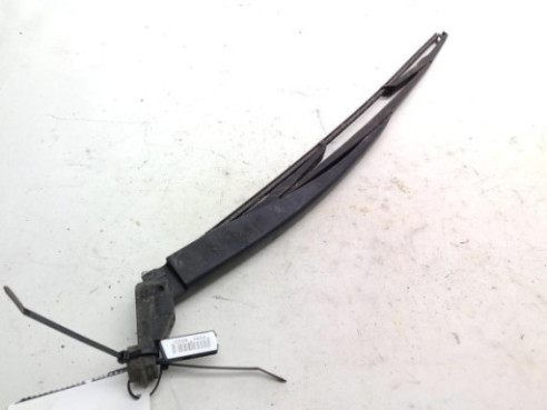 BRAZO LIMPIAPARABRISAS TRA PORTÓN OPEL CORSA C (X01)|Desguaces La Cabaña